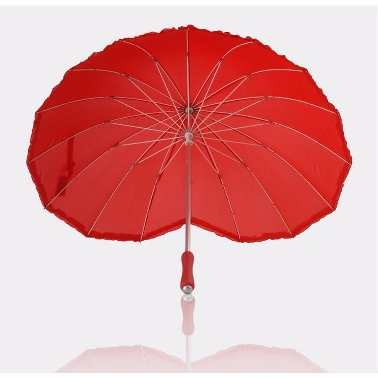 Szív alakú esernyő