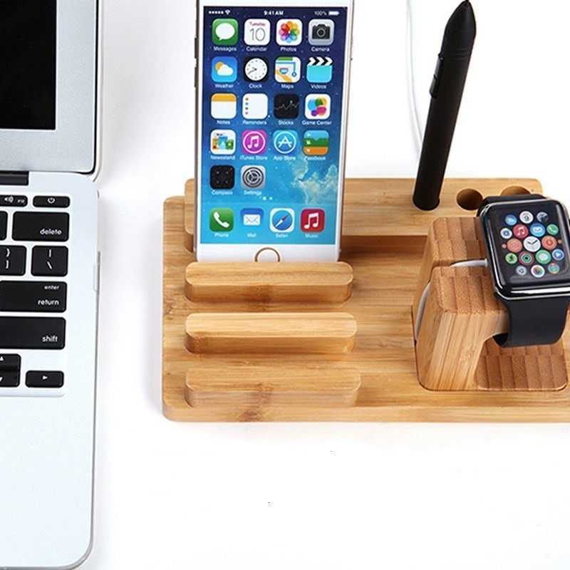 iPad, iPhone és Apple Watch dokkoló, fa dizájn
