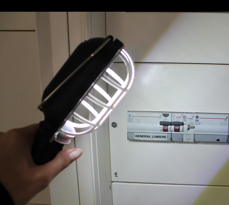 Genius Ideas Ultra-fényes "Easy Carry" lámpa - LED-zselé