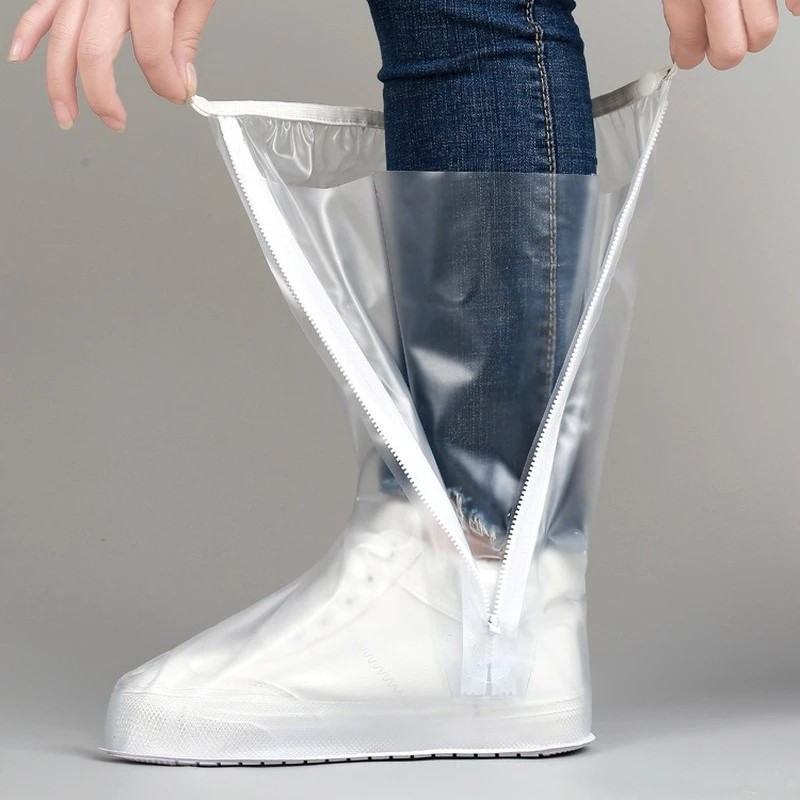 Átlátszó cipővédő esős napokra