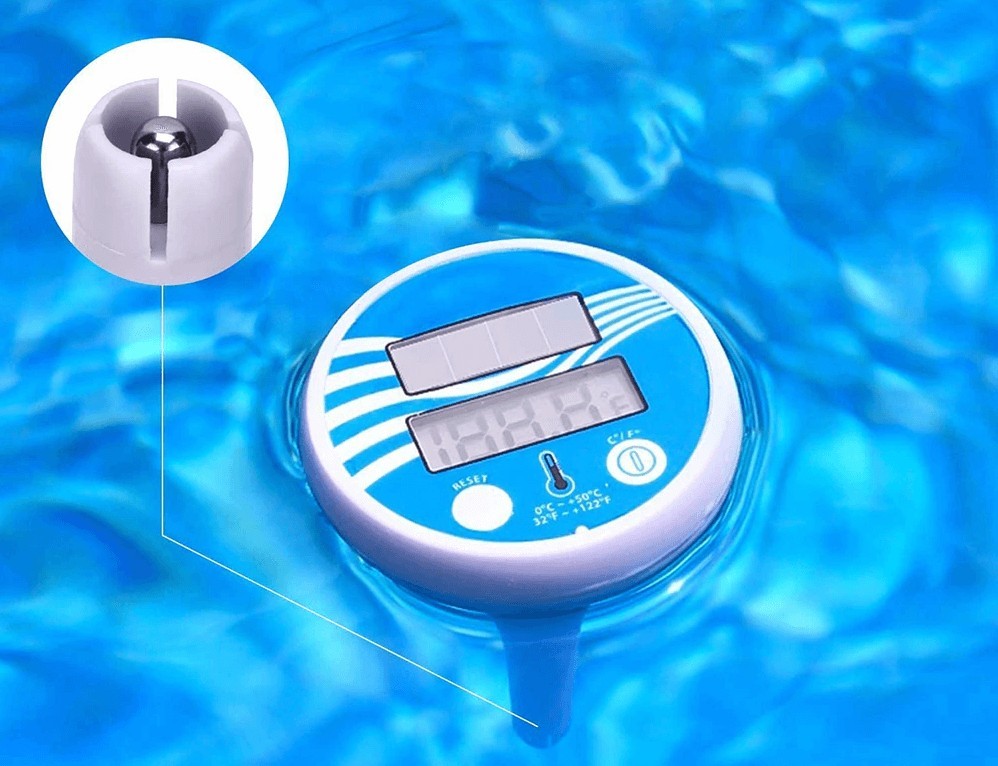 Napenergiával működő medence hőmérő