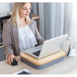 Hordozható laptop asztal tároló hellyel