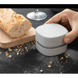 InnovaGoods mini hordozható asztali porszívó
