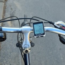 Multifunkciós, vezeték nélküli kerékpár komputer (Trizand)