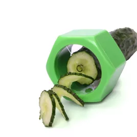   Uborka szeletelő és spirálozó konyhai eszköz zöldségdekoráláshoz