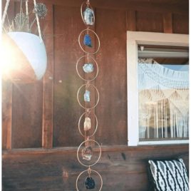   Csakra 7 Nyers Kristályból Álló Fali Dekoráció és Meditációs Eszköz Energiakiegyenlítéshez