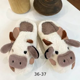   Állatfigurás házi papucs Barna bocis mintával, kényelmes viselet otthonra, méret 36-37