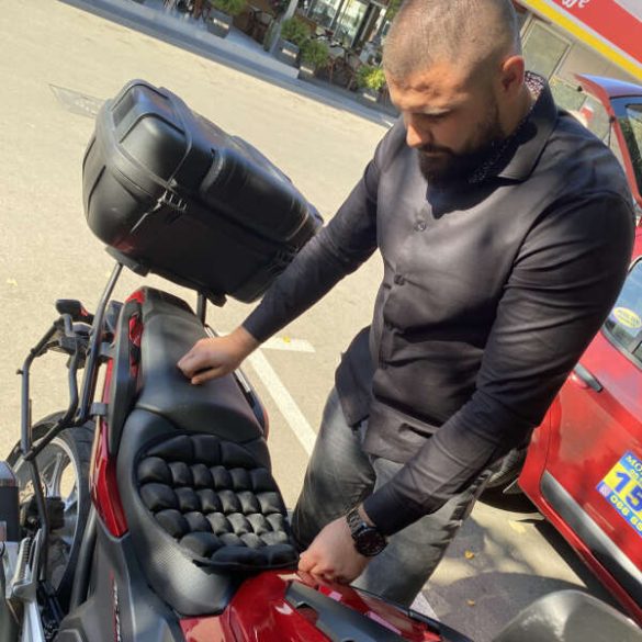 Wasento	-	Motorkerékpár üléspárna