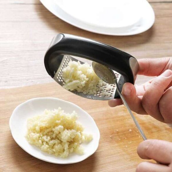 Garlico	-	Innovatív fokhagymaprés