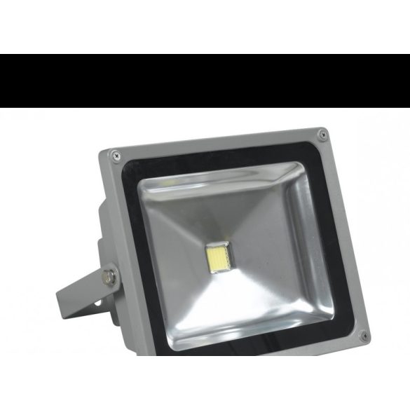 10 wattos SMD LED reflektor esőálló házban