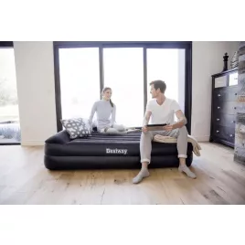 Matrac beépített pumpával (203 × 152 × 46 cm) - Bestway