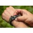 NEO TOOLS Túlélő karkötő 5 az 1-ben: 3.5m paracord(250kg-ig), kovakő, iránytű, kés, síp, zöld, szélessége 26mm 63-140