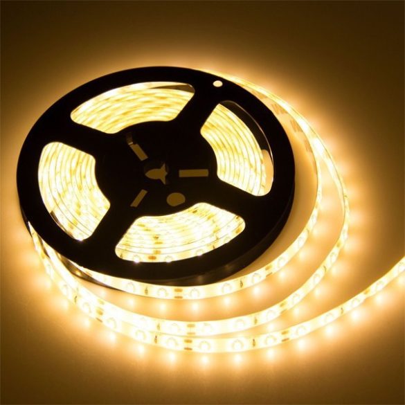 Melegfehér LED szalag