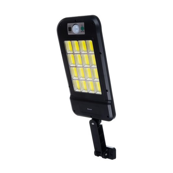 Napelemes kültéri led lámpa 240 led IP67 vízálló