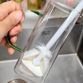   360 fokban összehajtható szilikon pohárkefe hosszú nyéllel