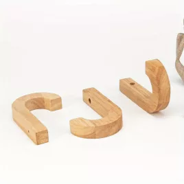   3 db Falra Szerelhető Faakasztók 3 db J alakú horog (gumi fa)