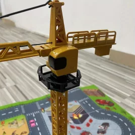 Toronydaru építőkészlet ötvözött alkatrészekkel,