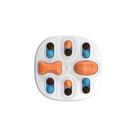   Okos kutyajáték logikai kihívással és rágcsálási lehetőséggel